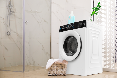 Beko BM3WFU 3721 WBW (07_7004740018_BM3WFU3721WBW_Lifestyle_01.png)